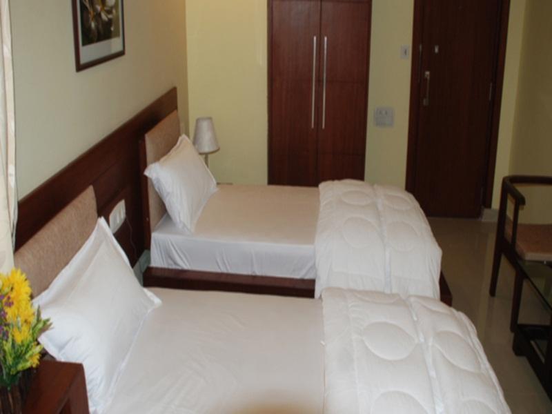 Hotel Sri Madhura Inn Haiderabad Buitenkant foto